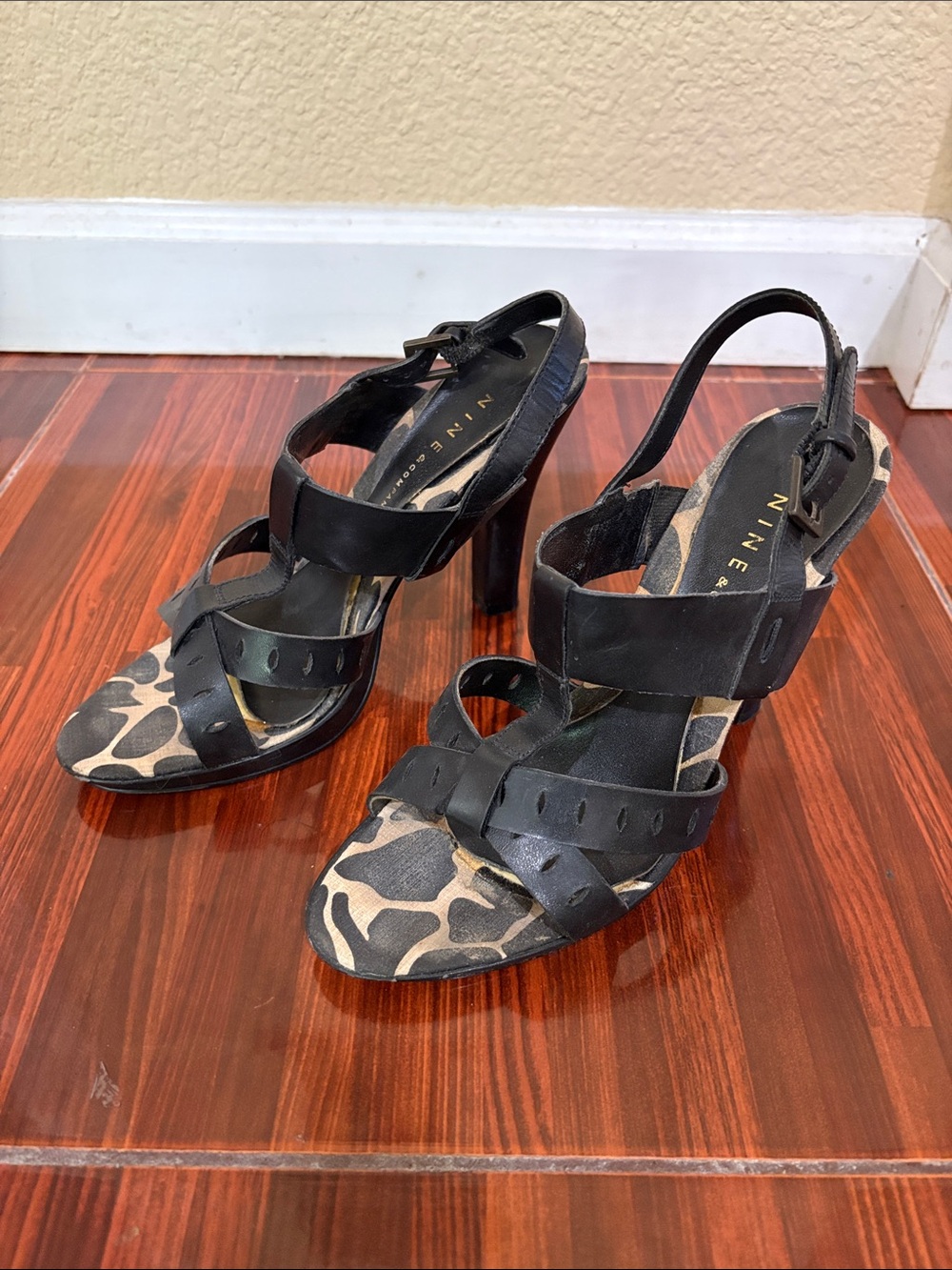 Nine West Black Strappy Heels with Leopard-Print Insole Size 7